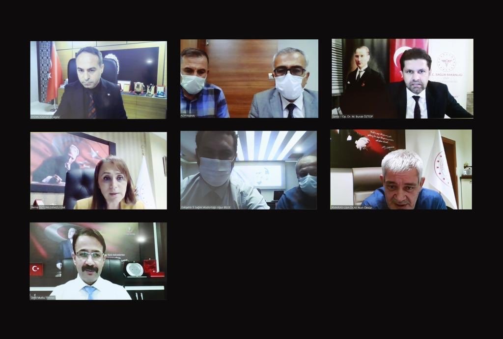 Bakan Koca, 7 ilin sağlık müdürüyle görüştü