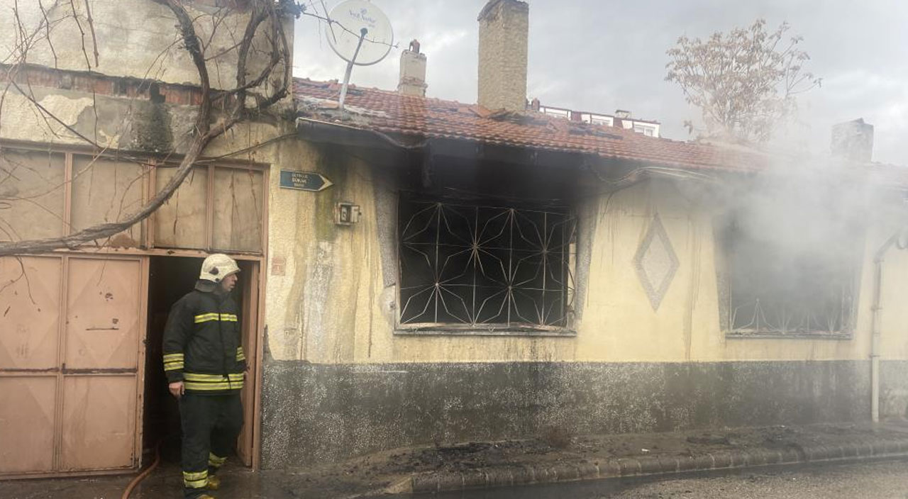 Evini yakan oğlu için “Yakalayın, bırakmayın” diye yalvardı