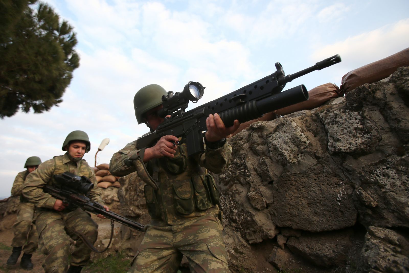 PKK ve DAEŞ'e karşı sınırda görülmemiş önlemler