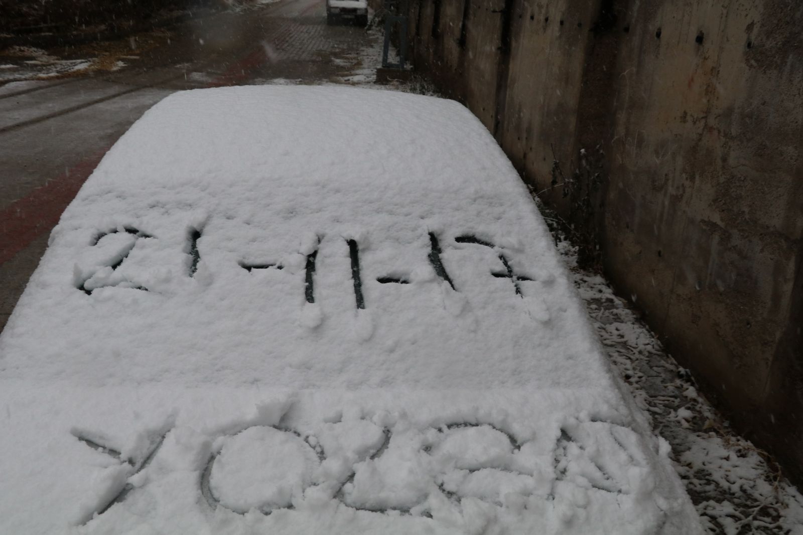 Türkiye beyaza büründü | Hangi illere kar yağdı? | İstanbul'a Kar Ne Zaman Yağacak