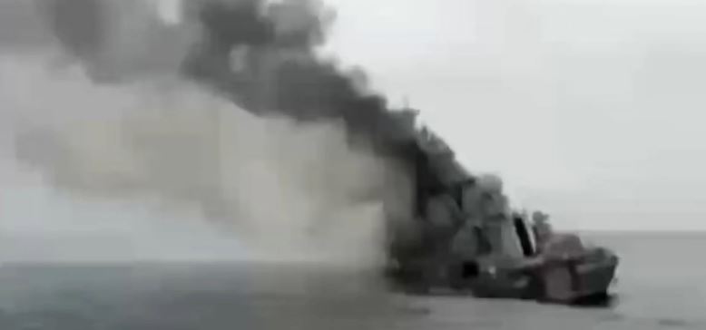 Karadeniz’deki Rus savaş gemisi dünya gündeminde! Batmadan önceki son görüntüleri sızdı