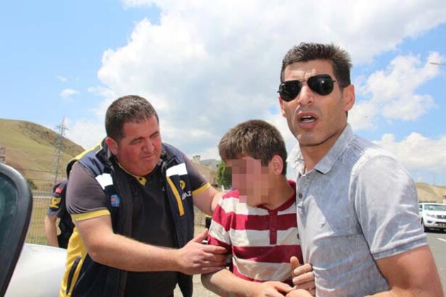 Zihinsel engelli Mustafa bu halde bulundu