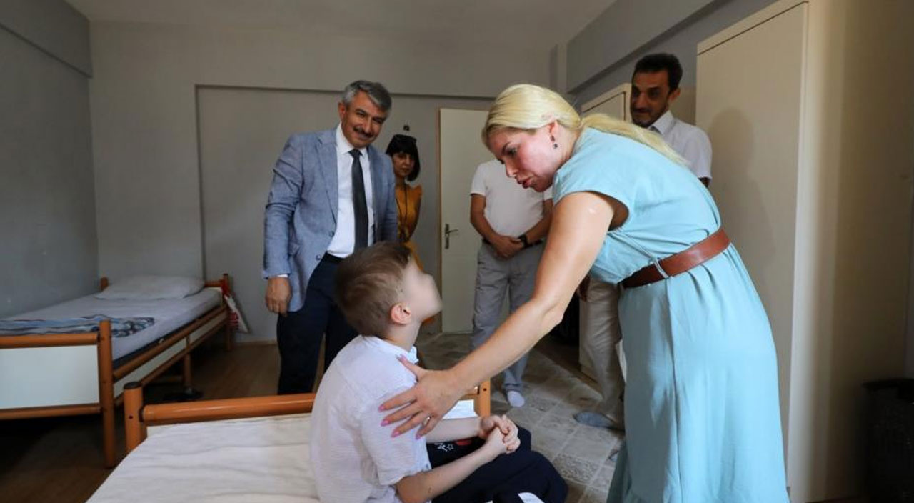 Çöp evde bitkin halde bulunan Cem Muhammet'ten iyi haber