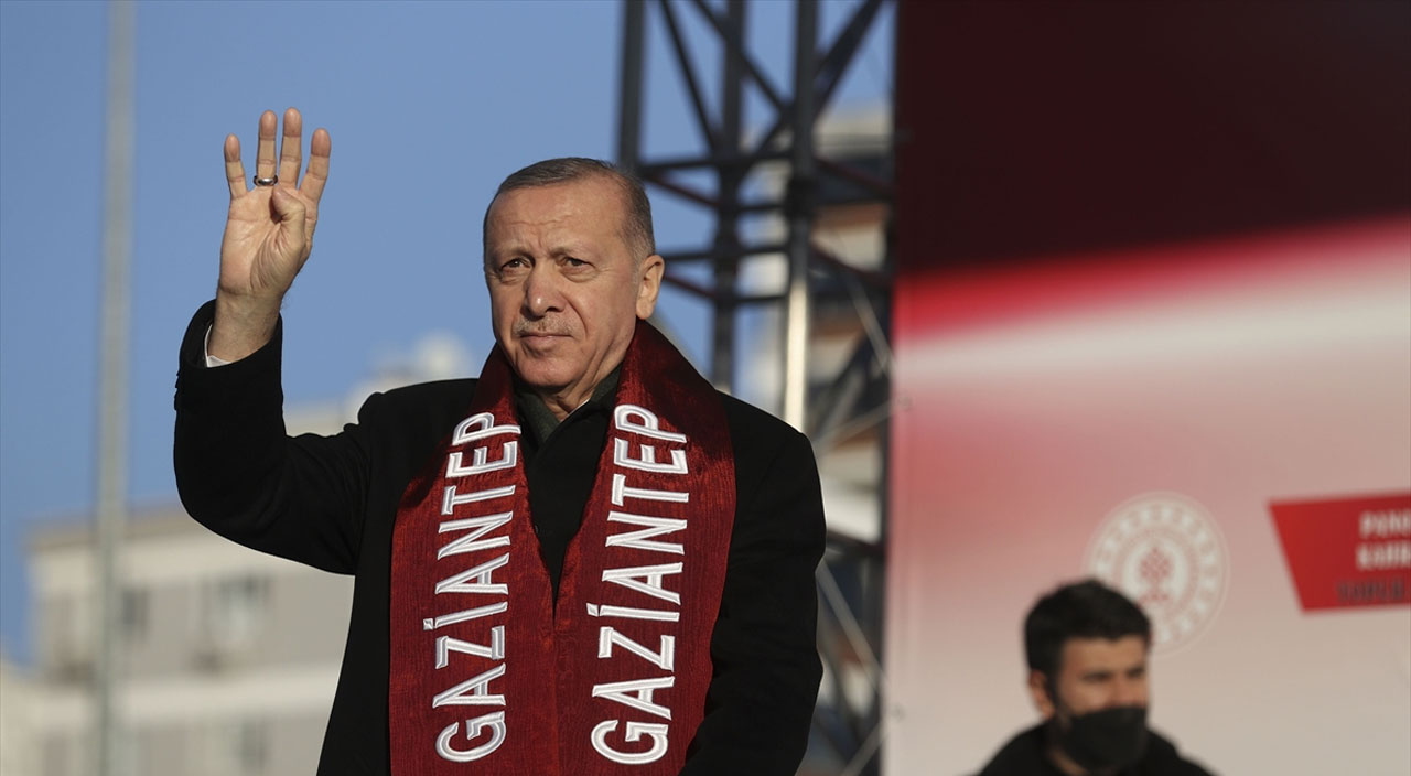 Cumhurbaşkanı Erdoğan'dan kur spekülasyonları açıklaması: 1 saatte atıverdik