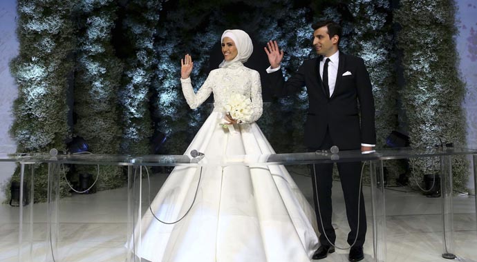 Sümeyye Erdoğan’ın gelin buketini bakın kim kaptı!