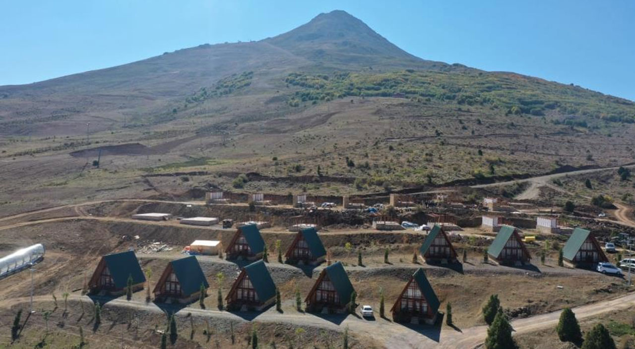 Büyük ilgi gören Sivas’taki bungalov evlerin sayısı arttırılıyor