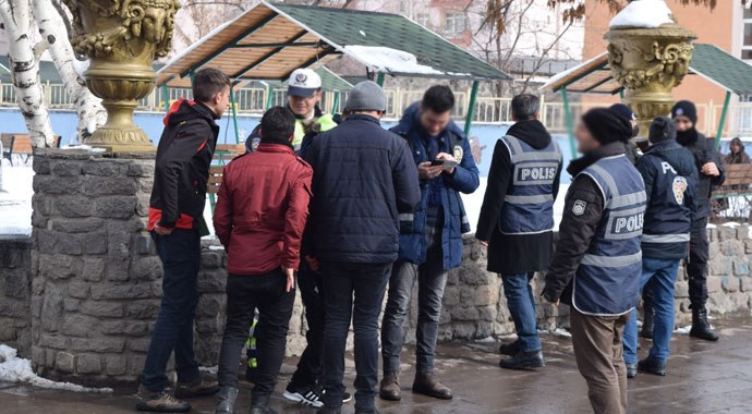 Kars’ta 193 polisin katılımıyla asayiş uygulaması yapıldı