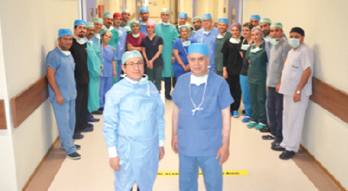 Canlıdan canlıya karaciğer naklinde dünyada 2'nci, Avrupa'da 1'inciyiz