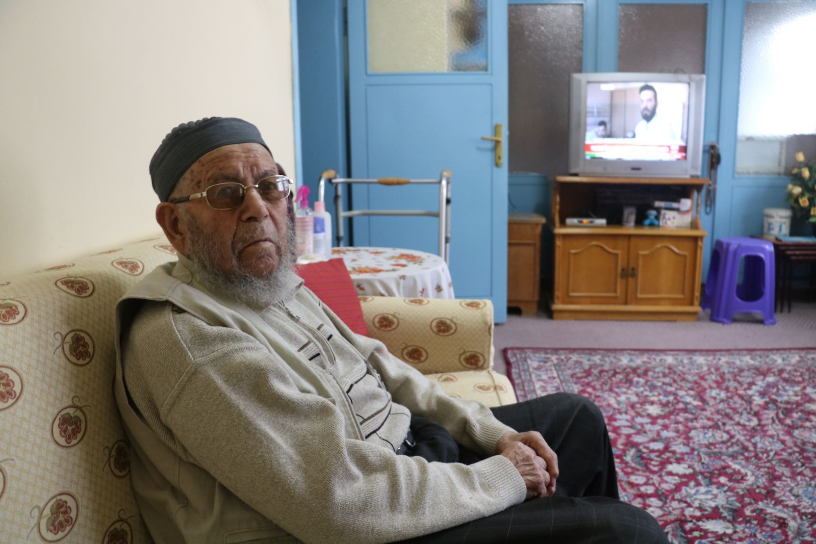 105 yaşındaki Seyit dede uzun yaşamın sırrını anlattı 105 yaşındaki Seyit dede uzun yaşamın sırrını anlattı