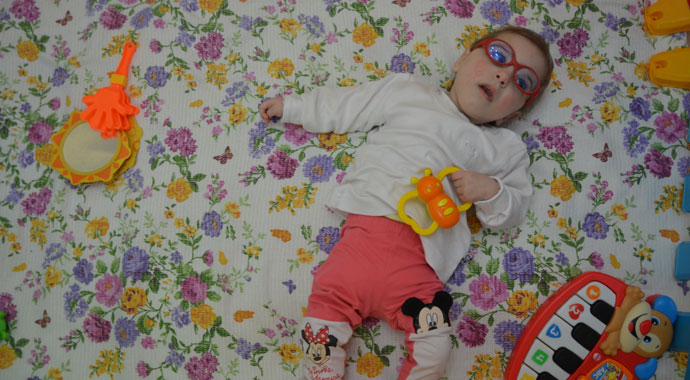 Dördüz bebek sevincini yaşayamadılar, ikizlerin sağlığına kavuşması için çabalıyorlar