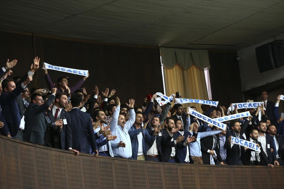 Cumhurbaşkanı Erdoğan'dan dünyaya FETÖ resti