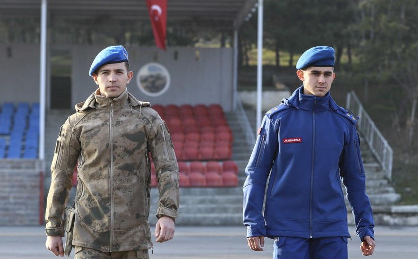 Jandarmanın yeni kıyafetleri tanıtıldı