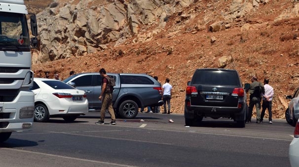 Hatay'da özel harekat polisleri ve jandarmadan operasyon!