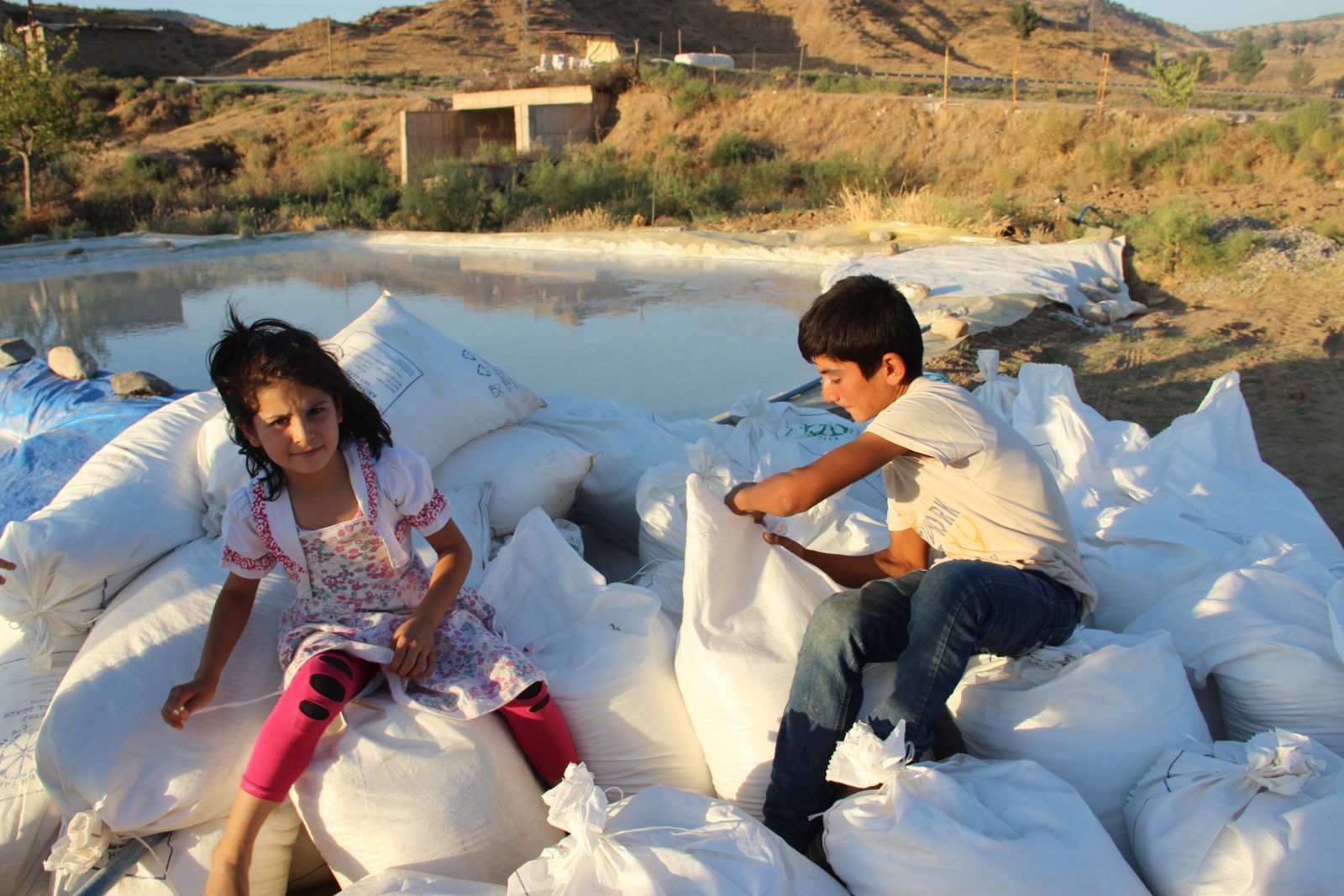 500 yıldır doğal yöntemlerle tuz üretiyorlar