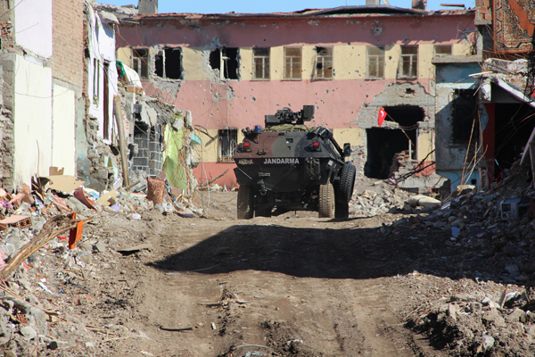 Sur bu anonsla yankılanıyor!