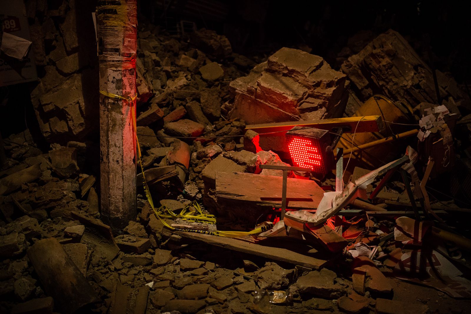 Meksika'da ölü sayısı yükseliyor! Dünyanın ekseni kayabilir...