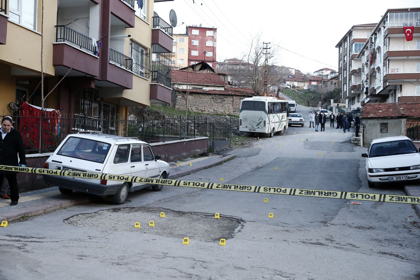 Ankara'da iki aile arasında silahlı çatışma: 18 yaralı