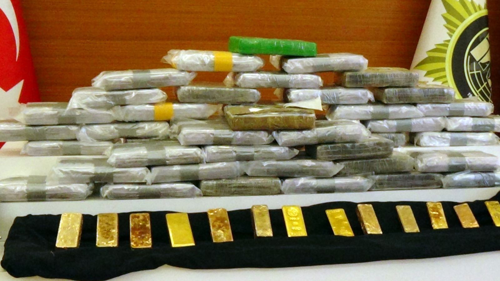 Uyuşturucu ticaretinde bir ilk: kokain-külçe altın takası