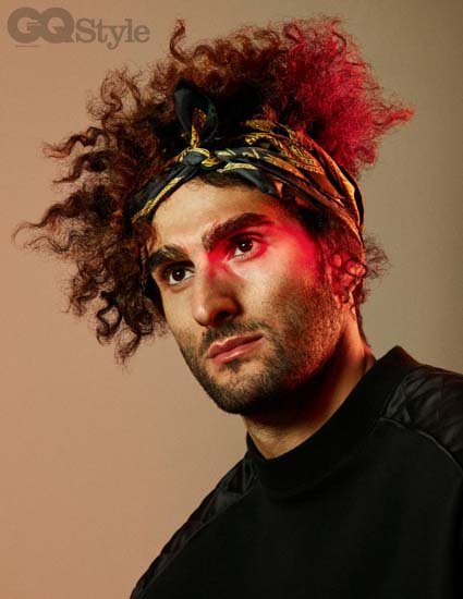 Fellaini'nin yeni tarzı şoke etti!