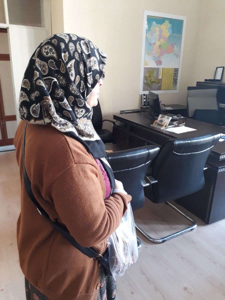 Dilencinin üzerinden 6 bin 210 lira çıktı