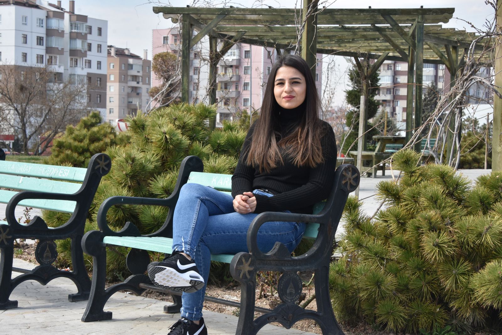 Karın ağrısı şikayetiyle hastaneye gitti, kalbinin sağda olduğunu öğrendi