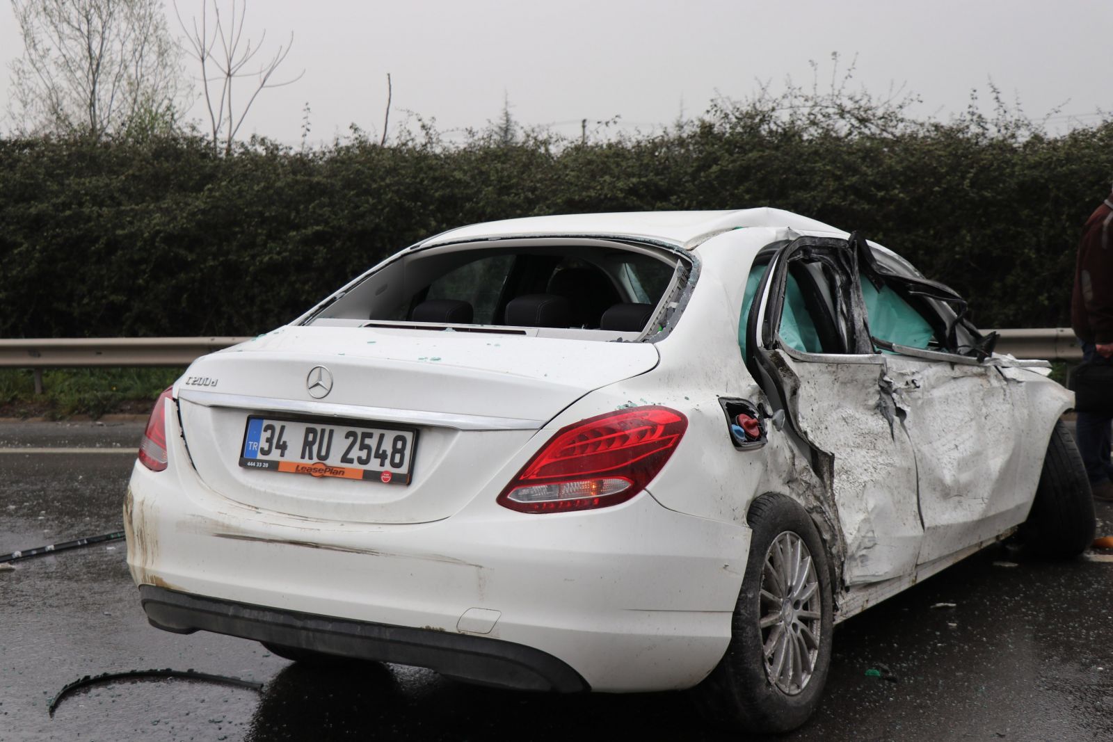 TEM'de zincirleme kaza! İstanbul yönü kilit