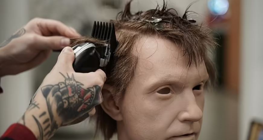 Robot üreticisinden teklif: İnsansı robota yüzünü verene 200 bin dolar