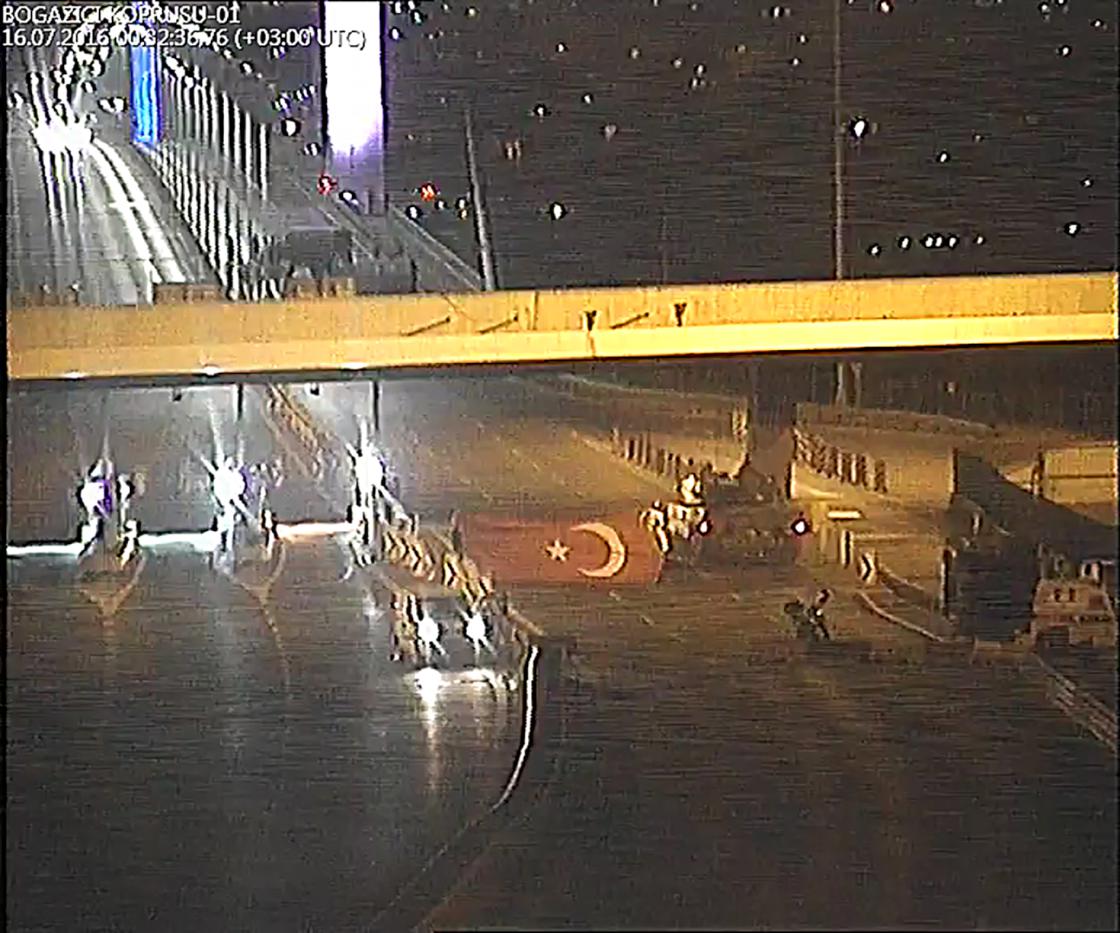 İlk kez ortaya çıktı! 15 Temmuz gecesine ait yeni görüntüler yayınlandı