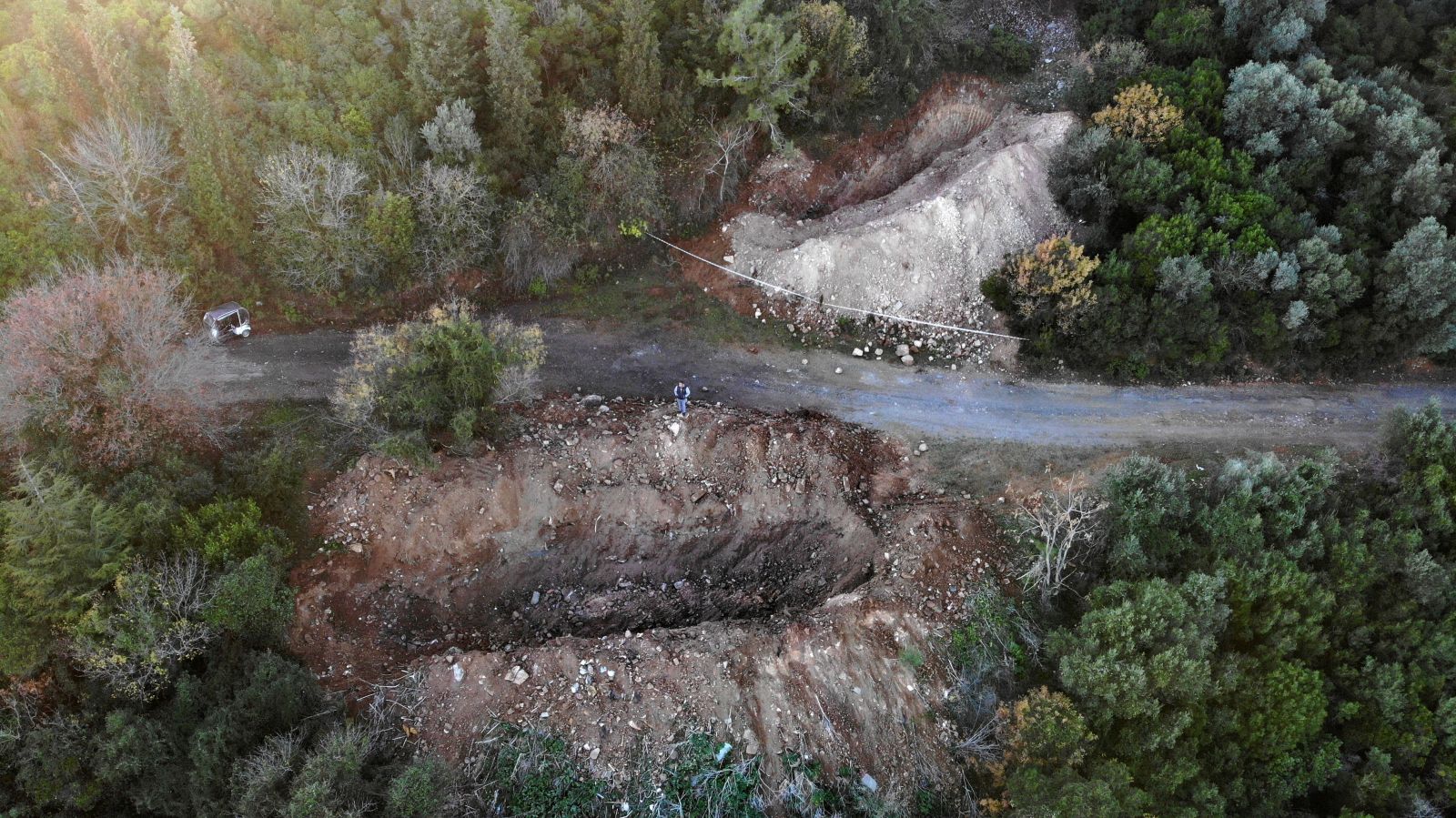 Büyükada'daki dev çukurlar merak uyandırmıştı! Ortaya çıktı