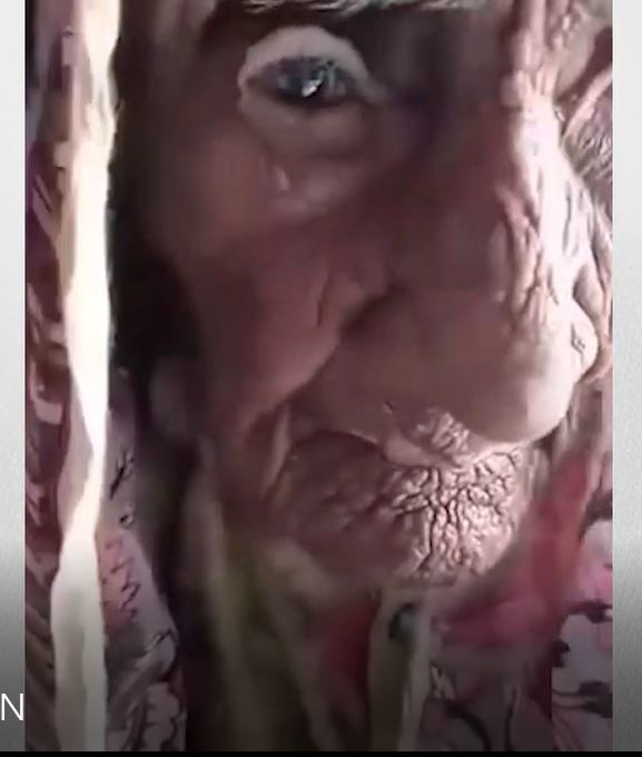 300 yaşındaki Pakistanlı kadın sosyal medyada gündem oldu