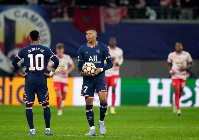 PSG transfer haberleriyle yine gündemde! Neymar için bomba iddia