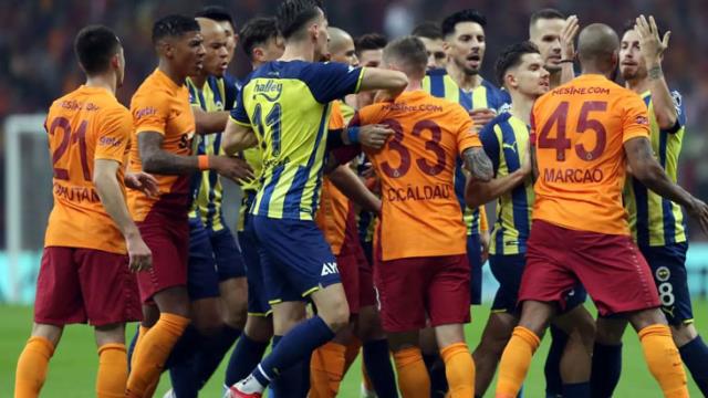 Derbinin faturası Galatasaray’a yansıdı! Altay maçında 52 bin 500 seyirciye bloke