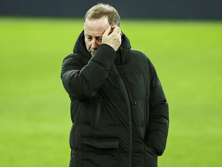 Beşiktaş hoca arayışına devam ediyor: Sürpriz isimle temasa geçildi