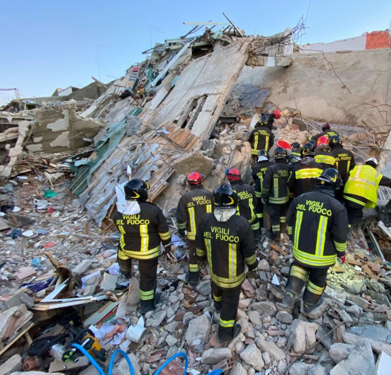 İtalya’daki doğal gaz patlamasında can kaybı 7’ye yükseldi