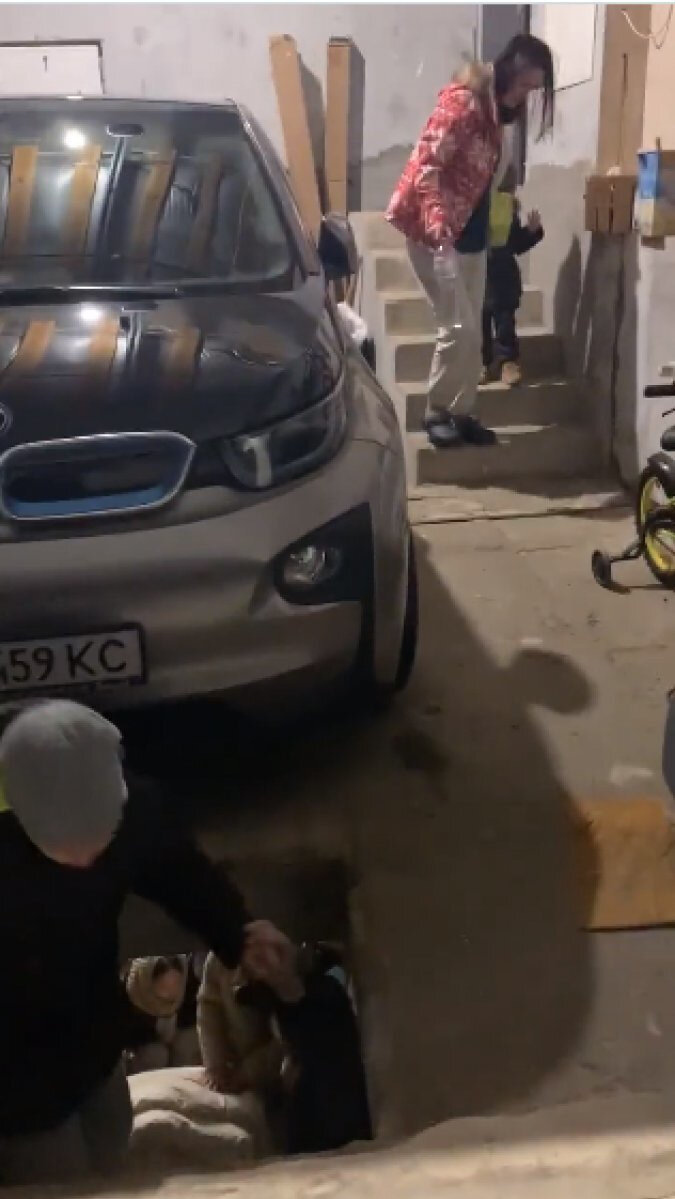 Savaş bölgesinden paylaşıldı! Ukrayna'daki Türkler korunmak için sığınaklara yerleşti