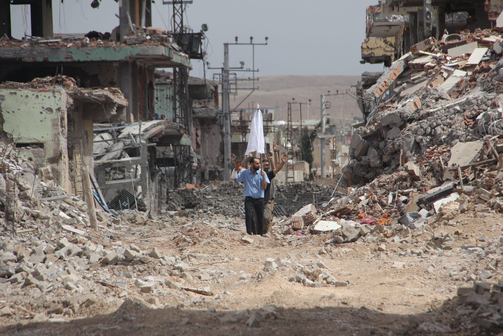 Nusaybin'de bir terörist ekibi daha teslim oldu!