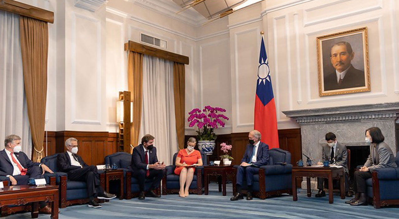 ABD Heyeti Tayvan lideri ile görüştü: Çin yeni bir tatbikat başlattı