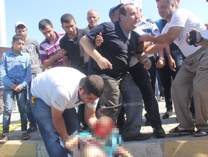 Günün en acı fotoğrafı! Son kez baktı...