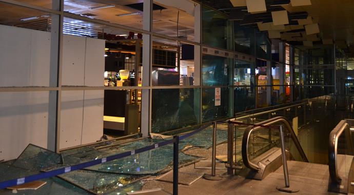 Patlamanın şiddeti gün ağarınca ortaya çıktı