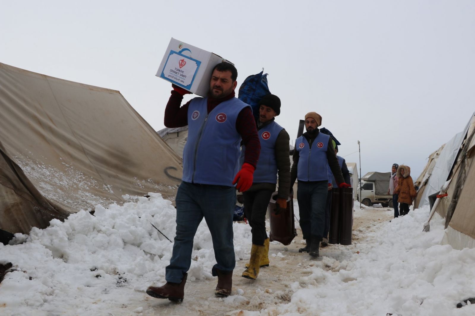 Suriyeli Mustafa ve kardeşleri artık donma korkusu yaşamadan uyuyabilecek