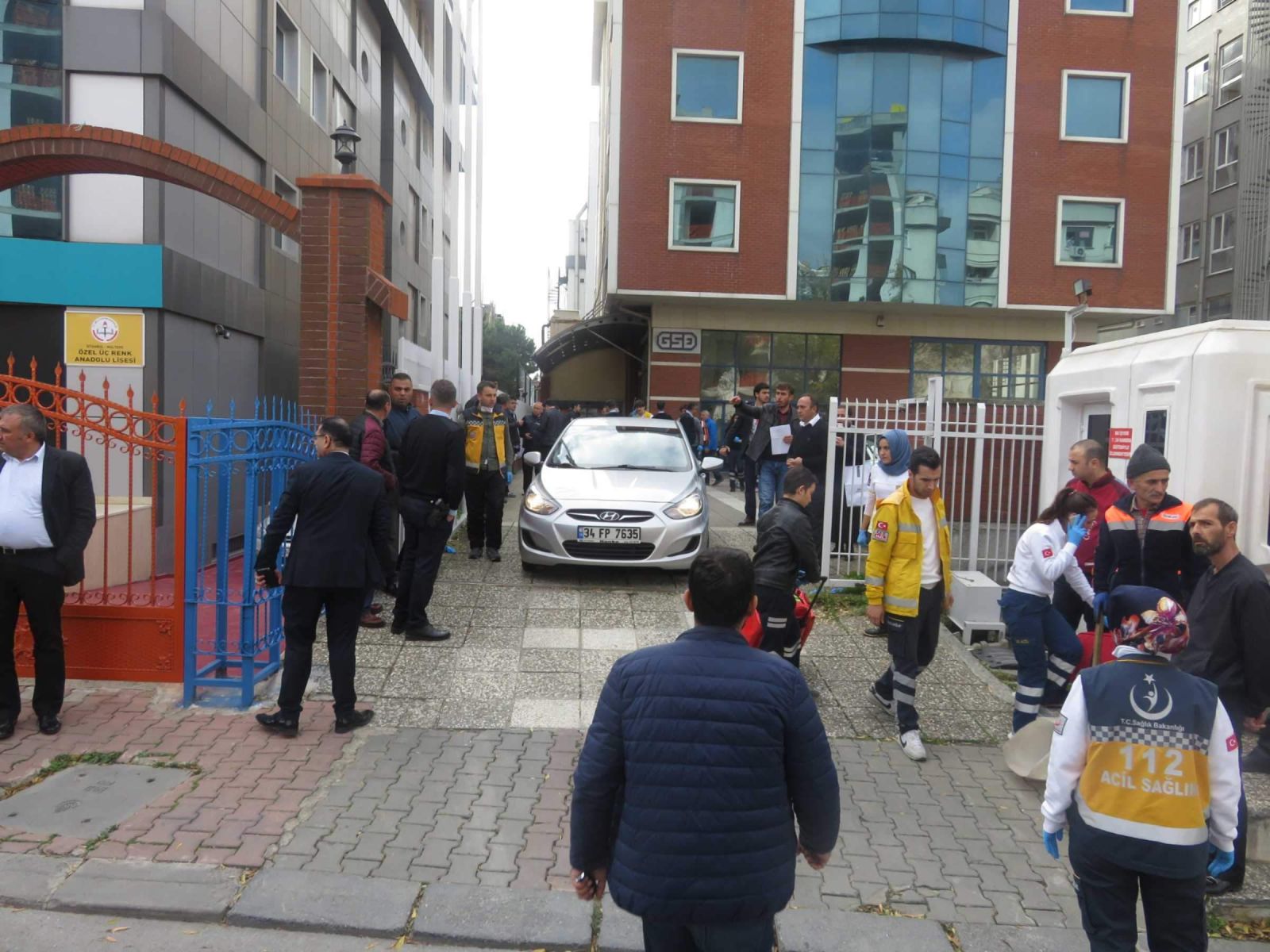 İstanbul Maltepe'de patlama oldu, yaralılar var