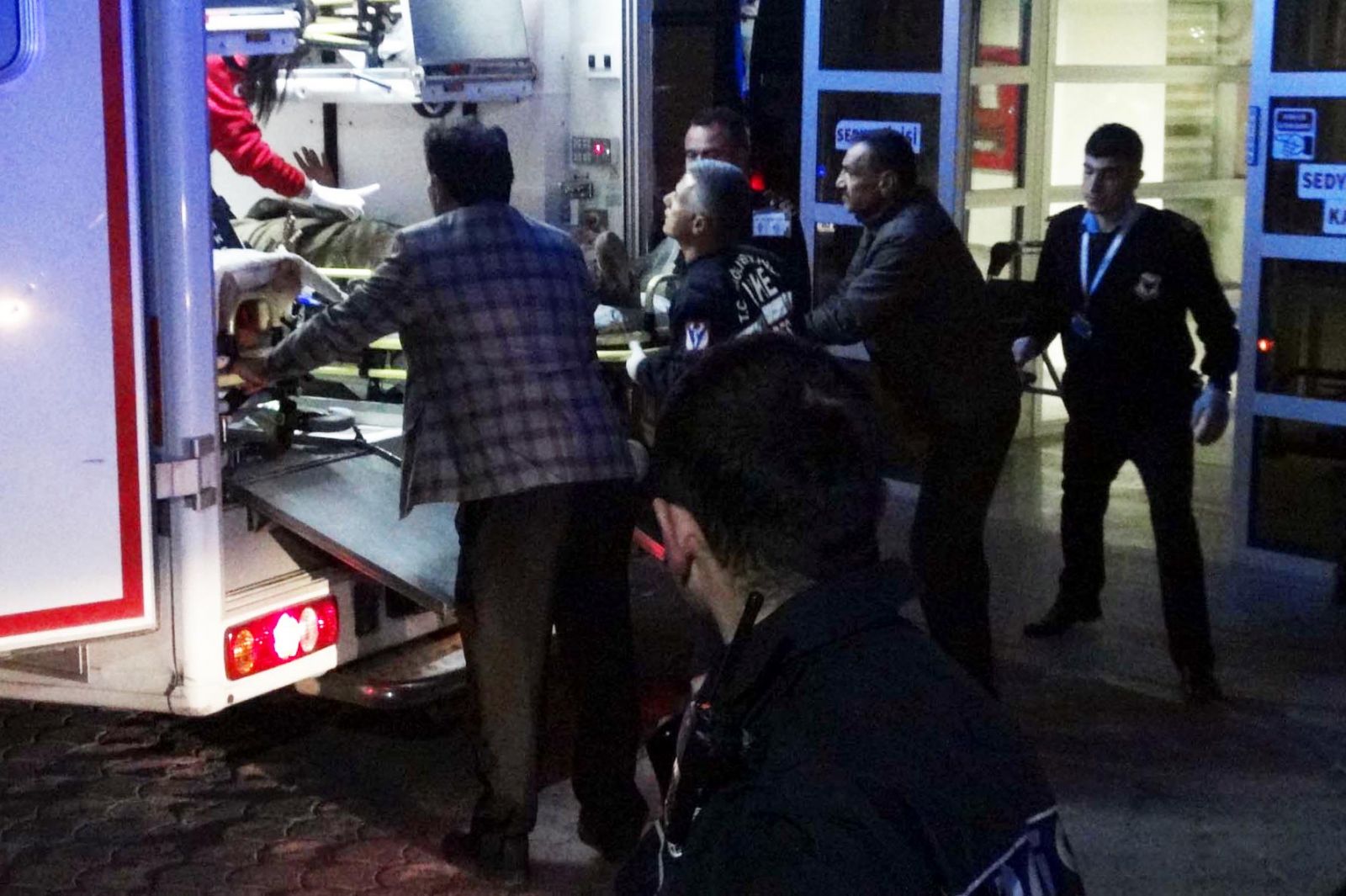 Fırat Kalkanı'ndan kötü haber! 7 asker daha yaralandı