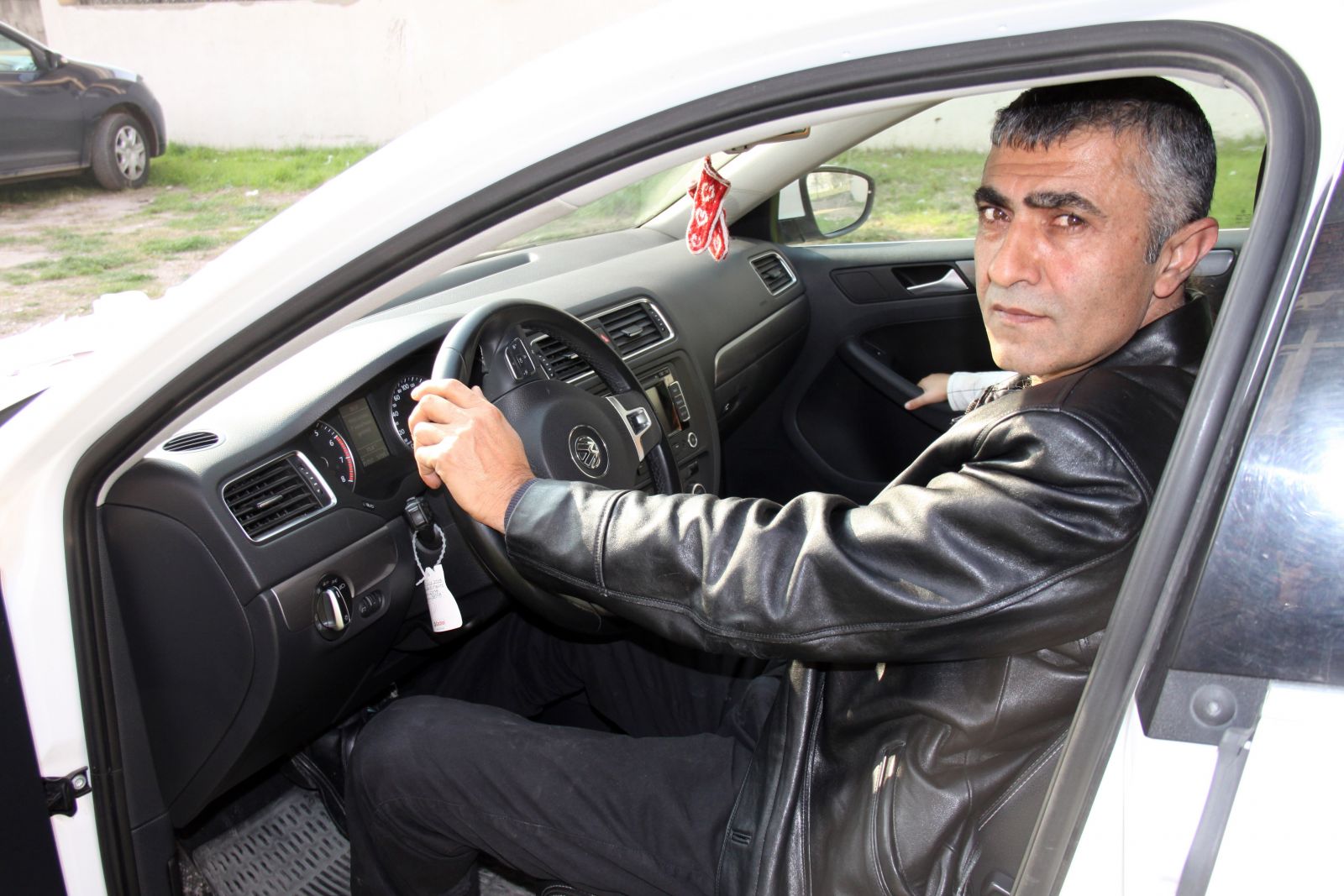 Yarım saatte 5 ceza yiyen sürücü memleketine dönme kararı aldı