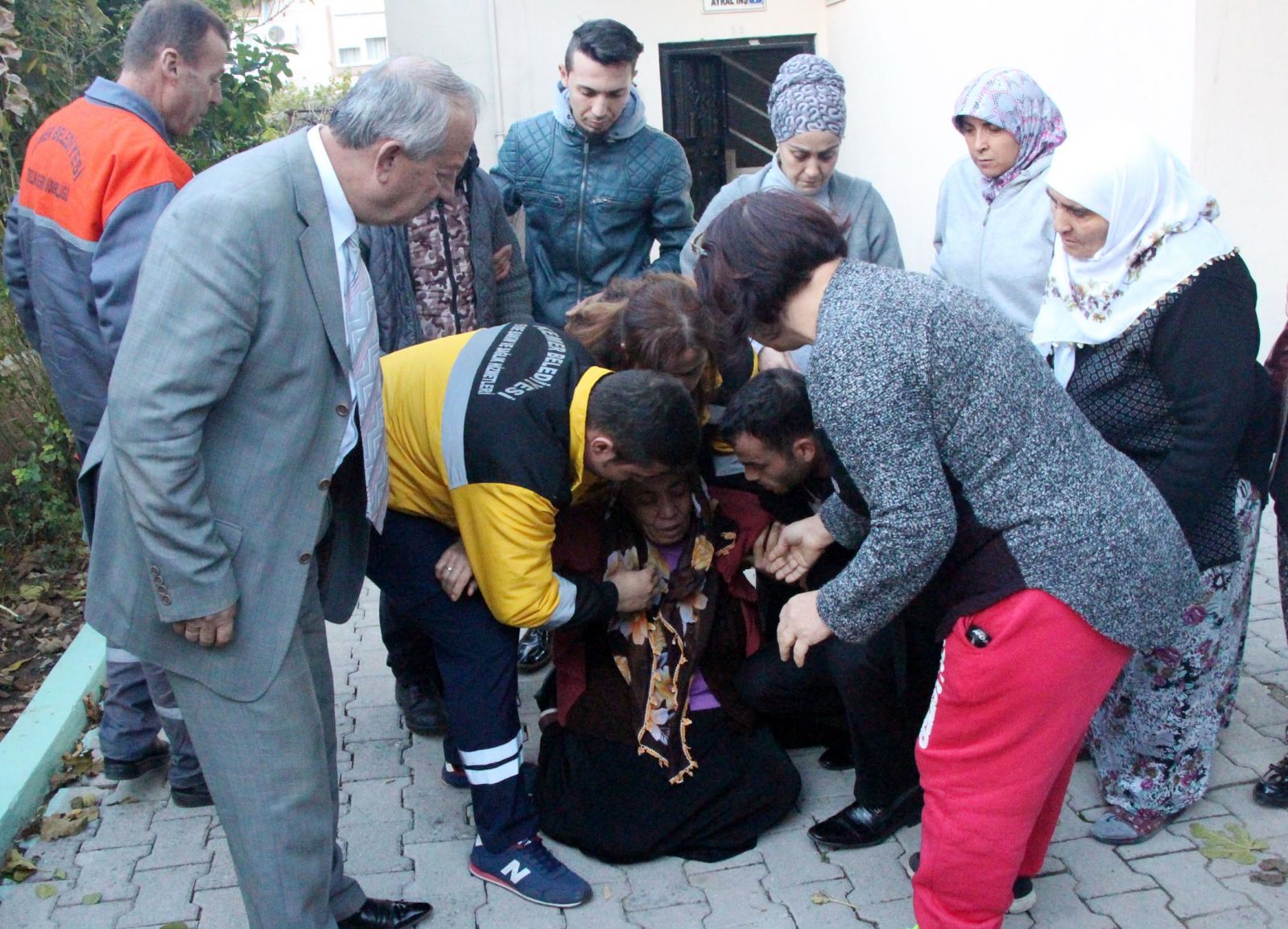 Çukurca şehidine babasından gözüyaşlı veda