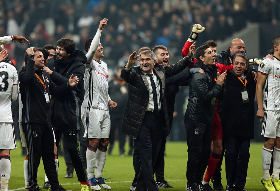 Şenol Güneş'ten Vodafone Arena'da ilk üçlü!