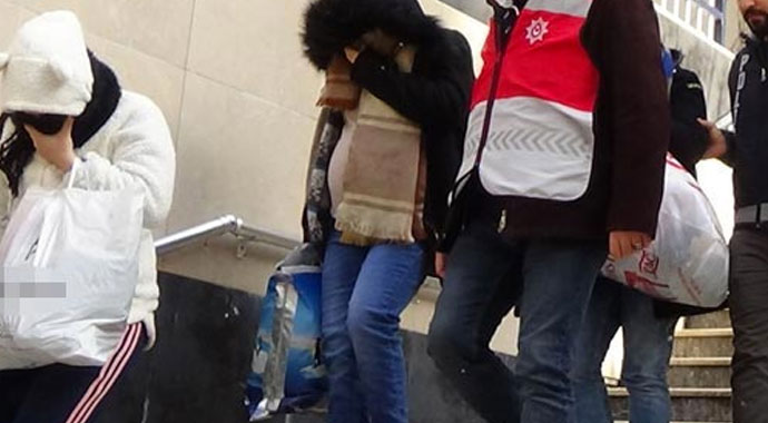 3'ü de kardeş, 3'ü de hamile! Son işlerinde yakayı ele verdiler...