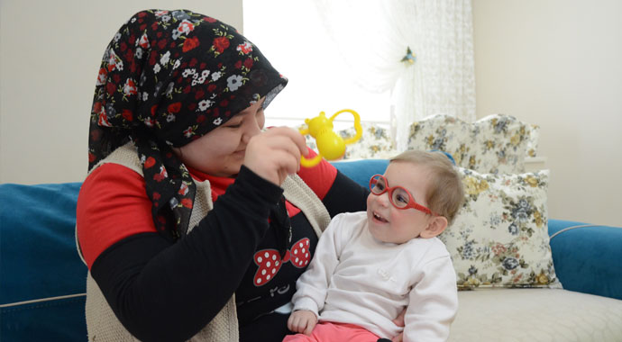 Dördüz bebek sevincini yaşayamadılar, ikizlerin sağlığına kavuşması için çabalıyorlar