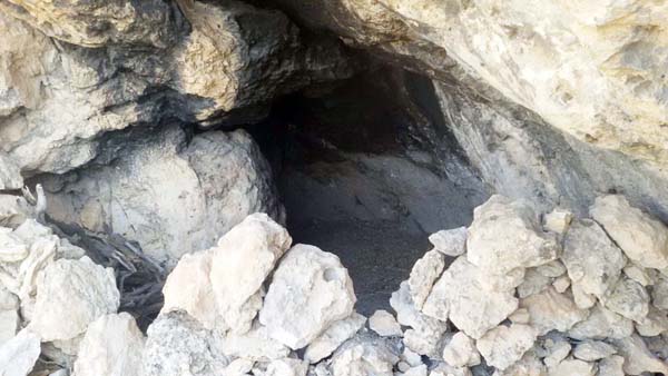 Şırnak'ta 14 terörist mağarası ve barınak imha edildi