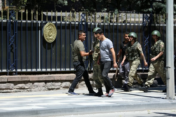 Genelkurmay'daki gözaltı operasyonu tamamlandı