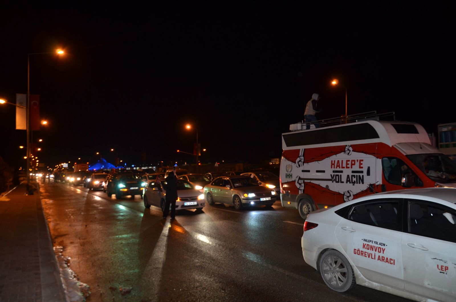 'Halep'e Yol Açın' kampanyası